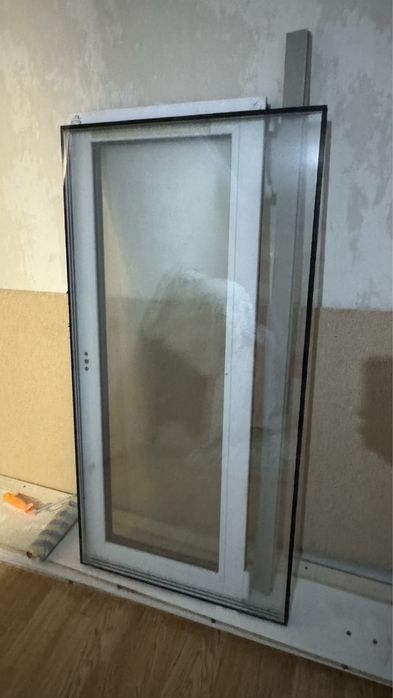 Стекло от пластикого окна, 3х слойный