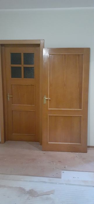 Vand usi stare buna...