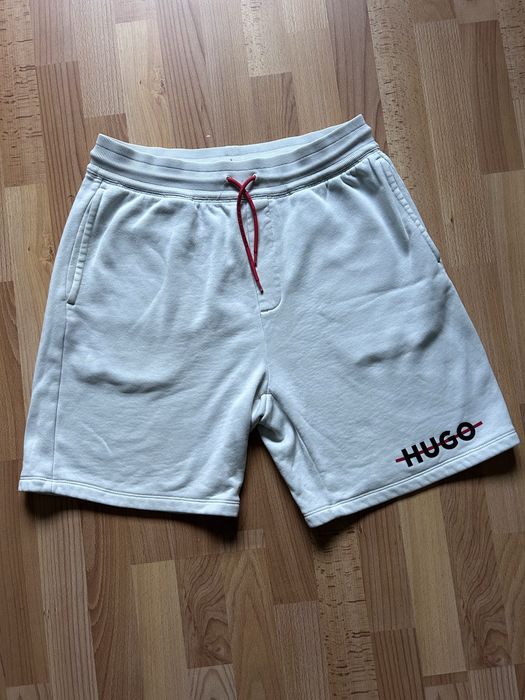 Къси панталони Hugo