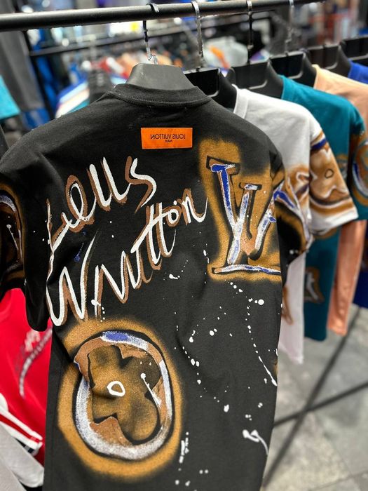 Мъжки тениски различни модели