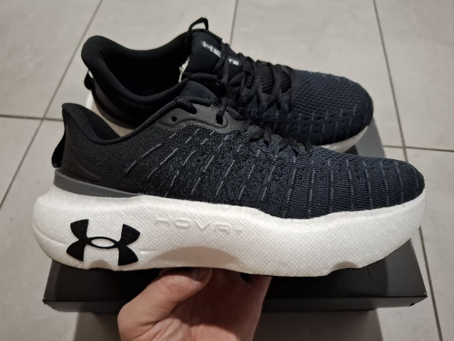 Under Armour Infinite Elite