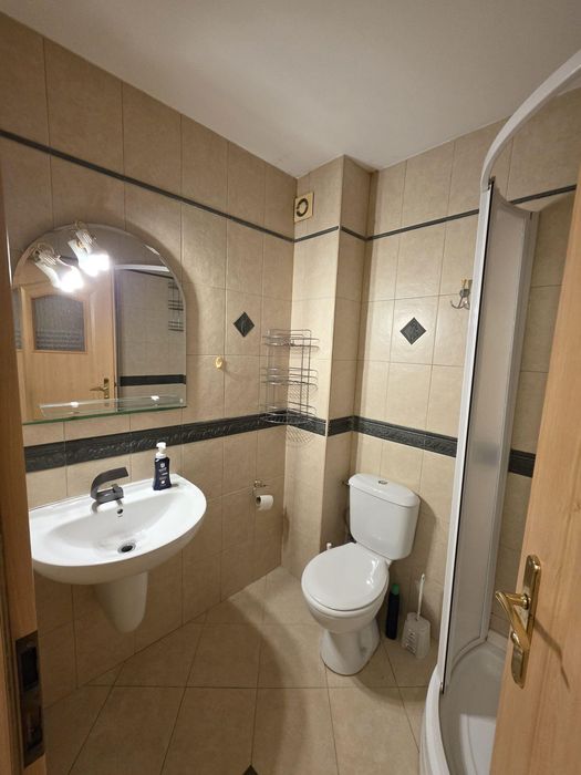 Четиристаен апартамент под наем в ж.к. Изток, 2212251