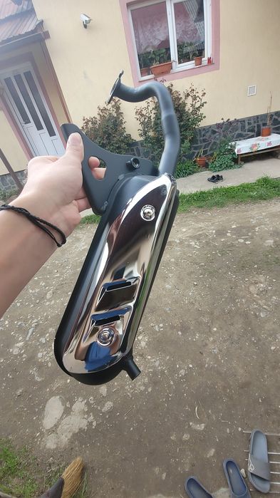 Vând scuter malaguti f12 racire pe apa