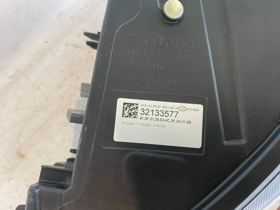 Ляв фар Volvo XC40 lqv far farove волво хц40