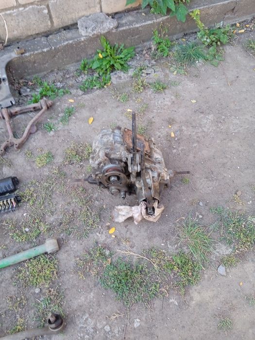 Продам запчасти на НИВУ