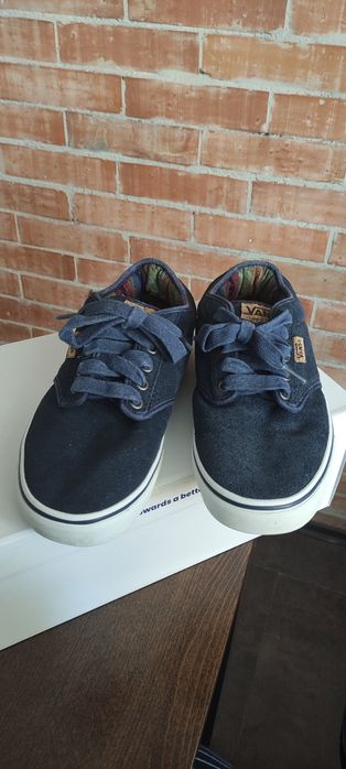 Велурени кецове Vans 41