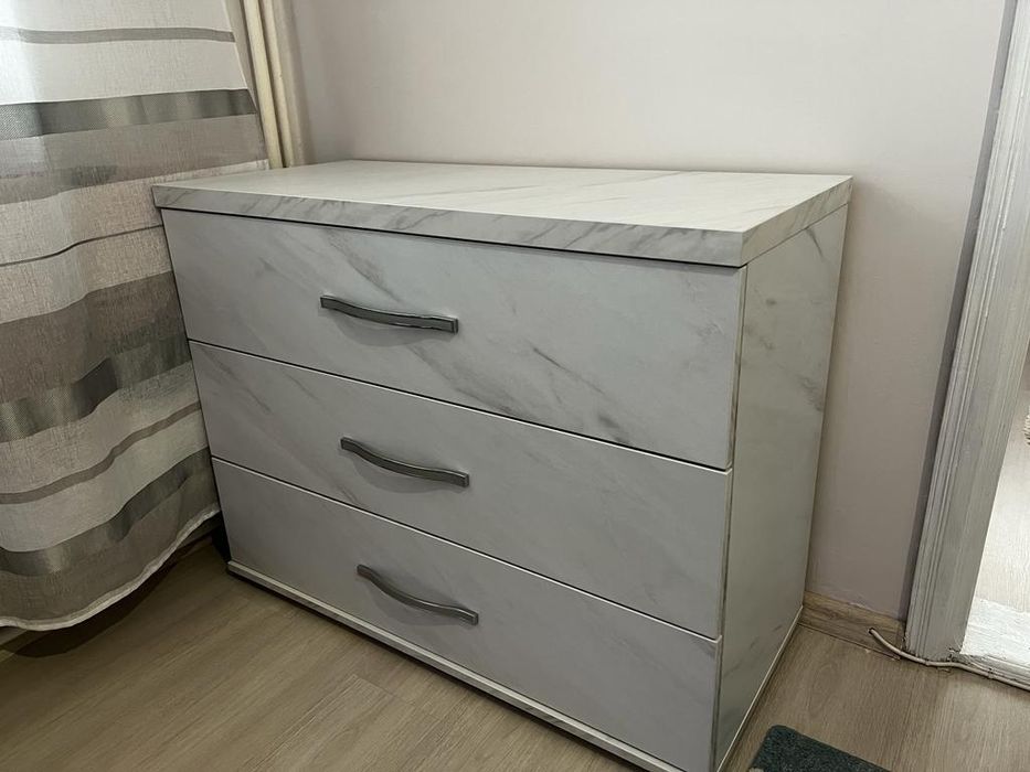 Mobila Living / Sufragerie ca noua