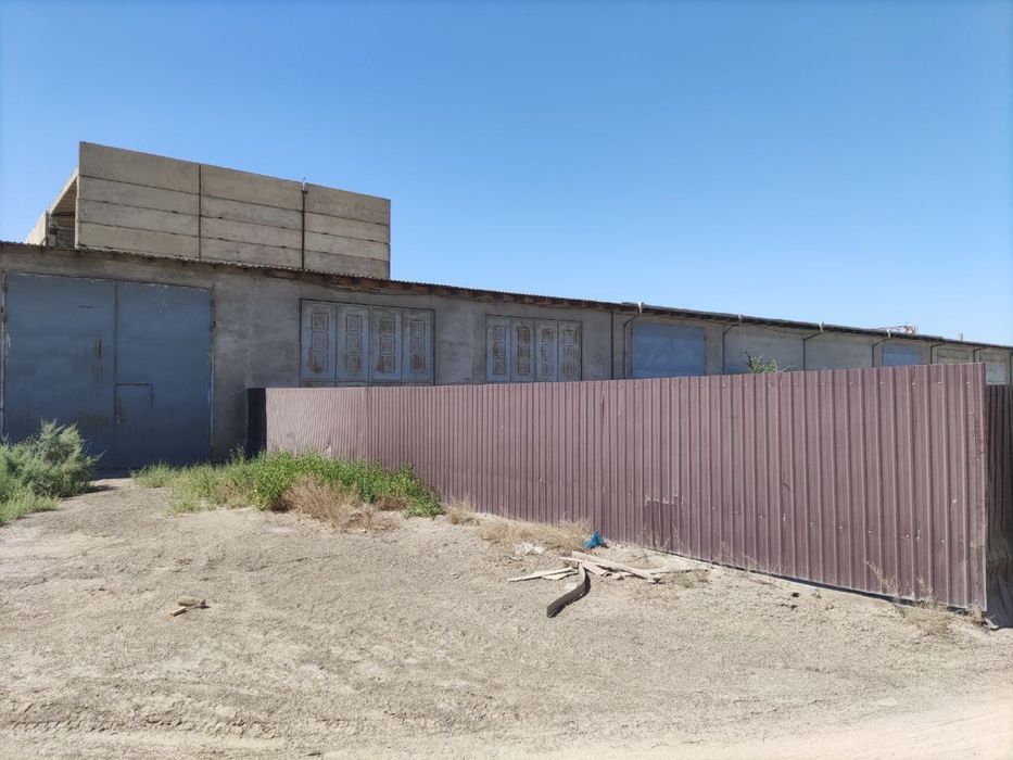 Урганч шахрида 2та склад сотилади