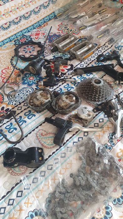 Componente bicicleta butuc pinioane pedale manete monobloc ghidon pipa