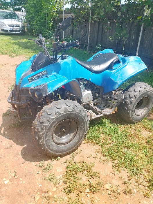Vând atv de 125 cc 3+1