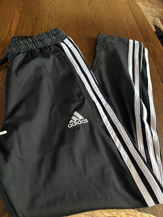 pantaloni adidas L