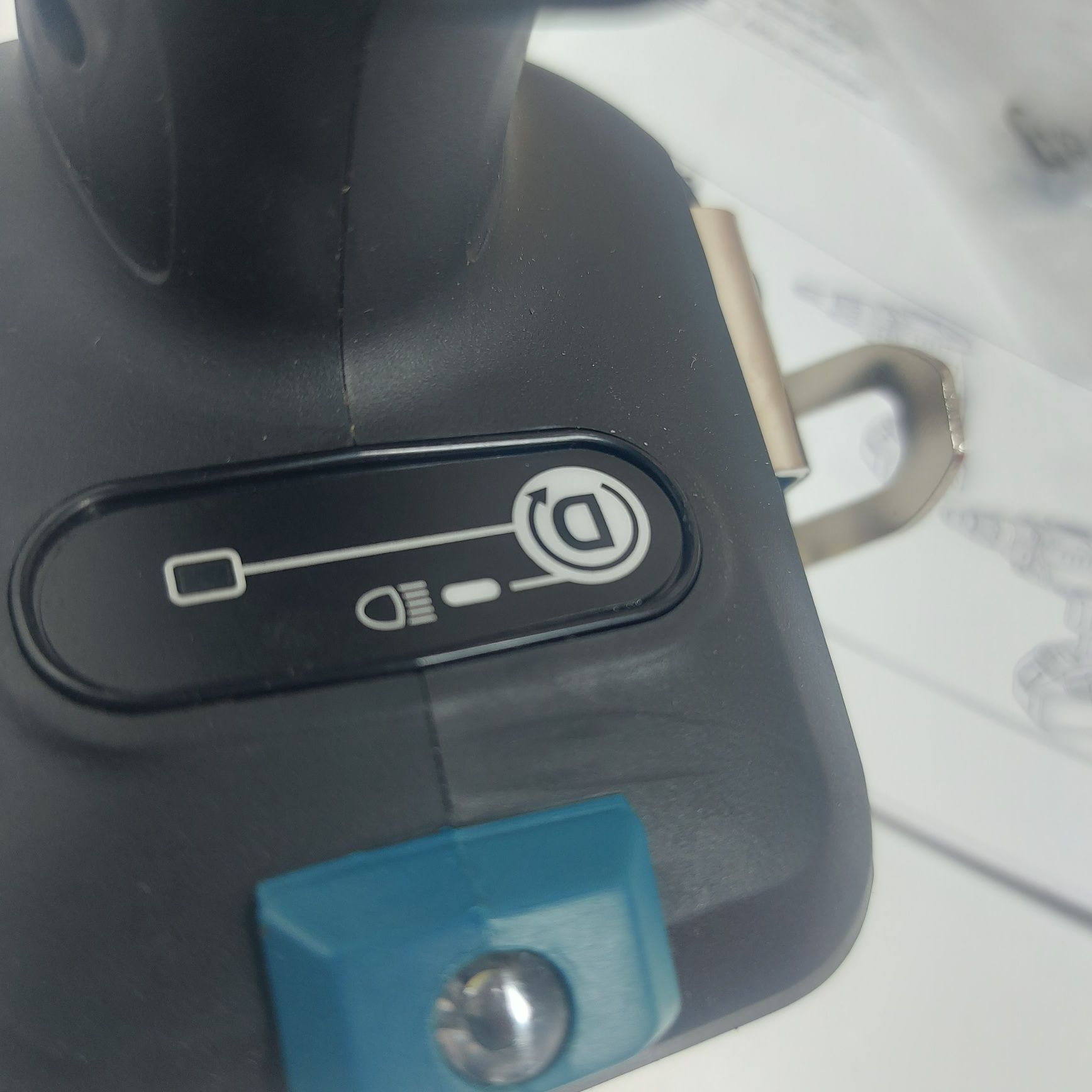 Makita DFS250Z акумулаторен винтоверт за гипсокартон