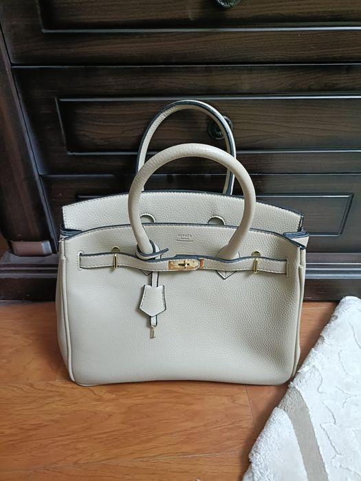 Продам сумку HERMES Цвет кофе с молоком