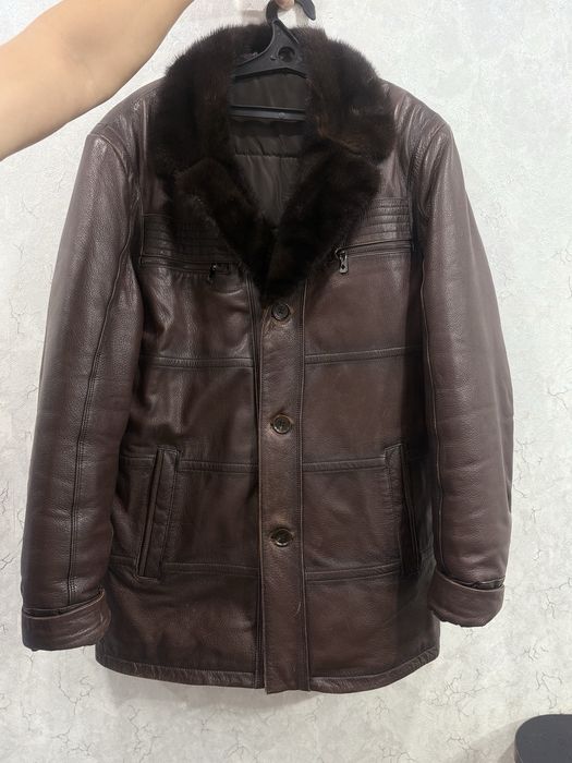 Продам кожаную куртку