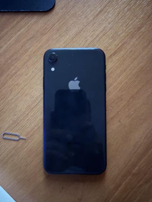 Iphone XR и Эйр подс
