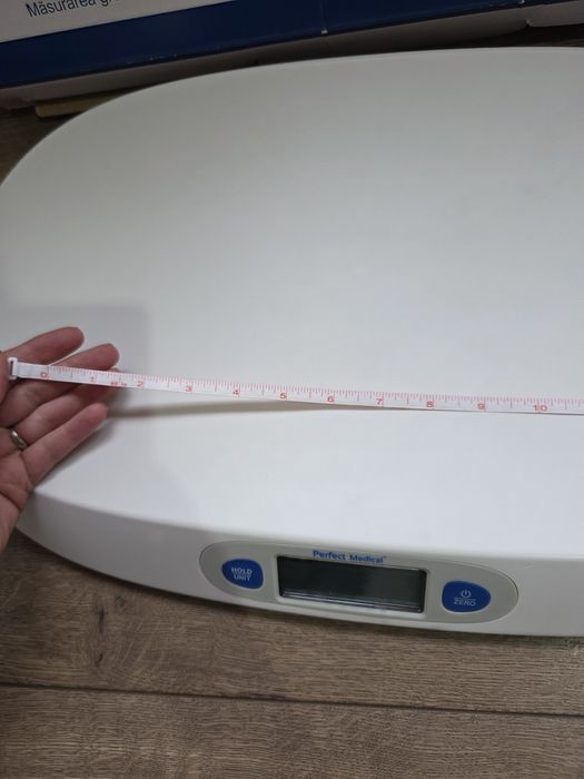 Cantar electronic bebelusi