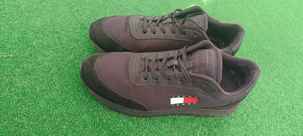 Tommy Hilfiger мъжки сникърси, оригинални, 44 номер