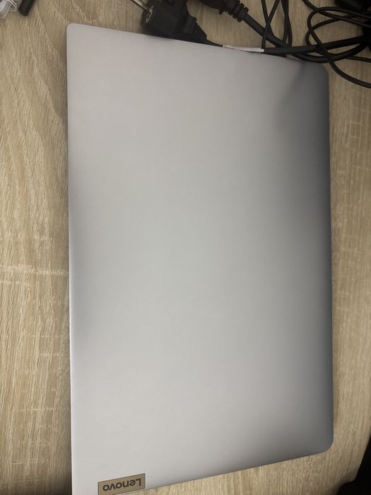 Продам ноутбук Lenovo в хорошем состоянии