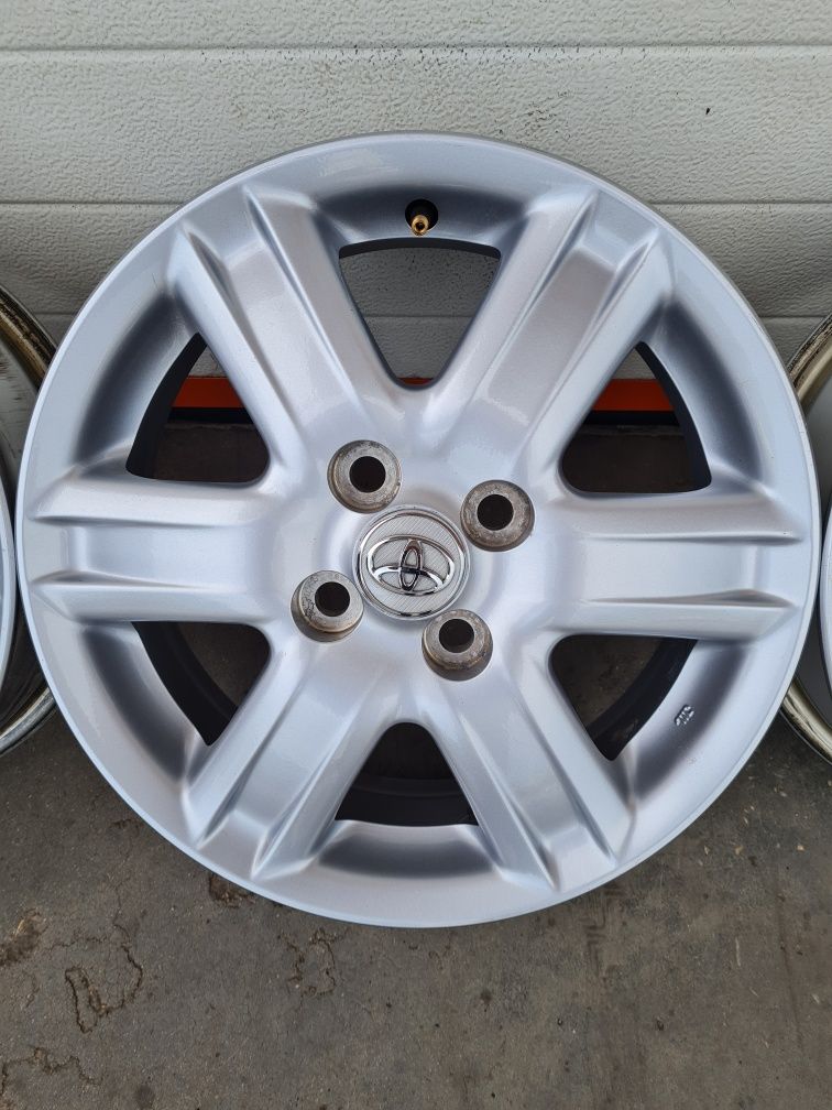 Оригинални джанти за ТОЬОТА TOYOTA R15 4x100 ET45 5J