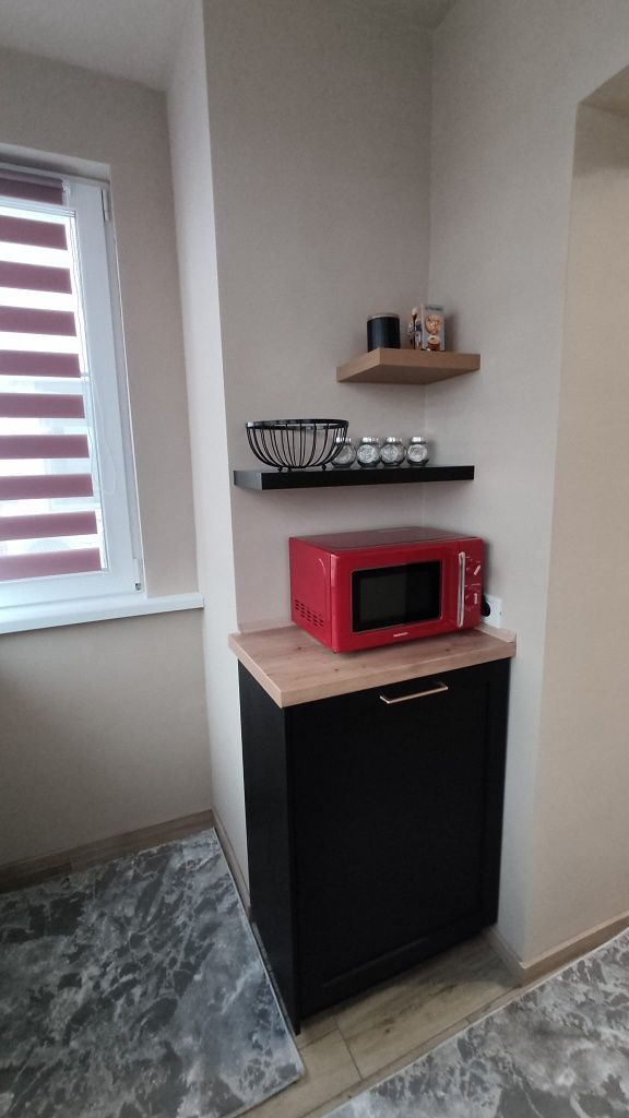Inchiriez apartament cu 2 camere Burdujeni