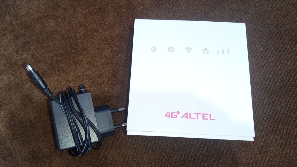 Продам роутер Алтел 4 G