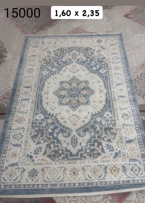 Әр түрлі кілемдер сатылады.Бағпларв келісім бойынша