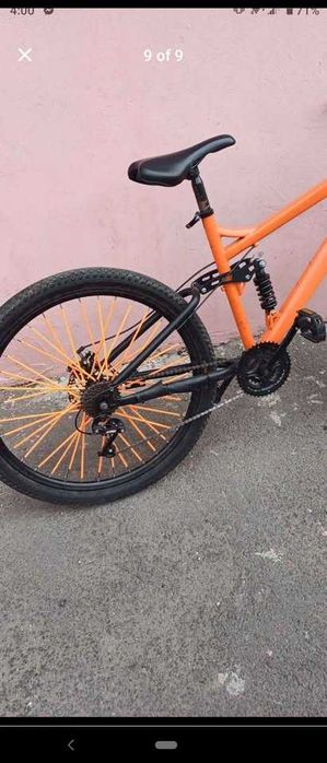 Bicicleta full suspension