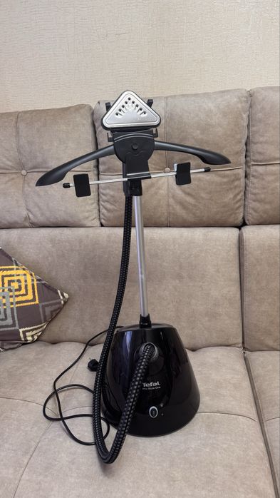 Утюг паровой от бренда Тефаль