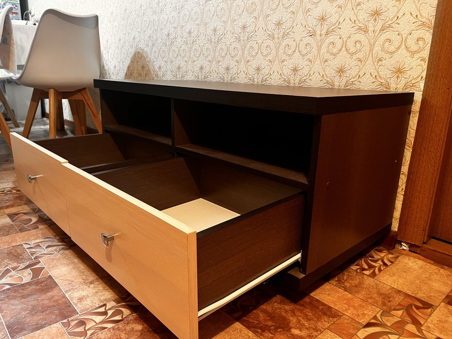 Тумба в хорошем состоянии