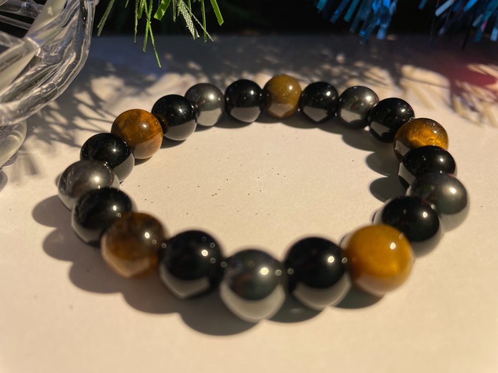 Bratara cu tripla protectie: Black Obsidian, Tiger Eye si Hematite