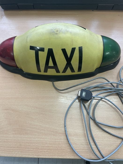 Caseta si antena taxi