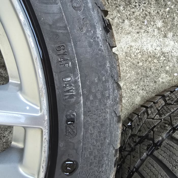 Зимни гуми 225/45/18