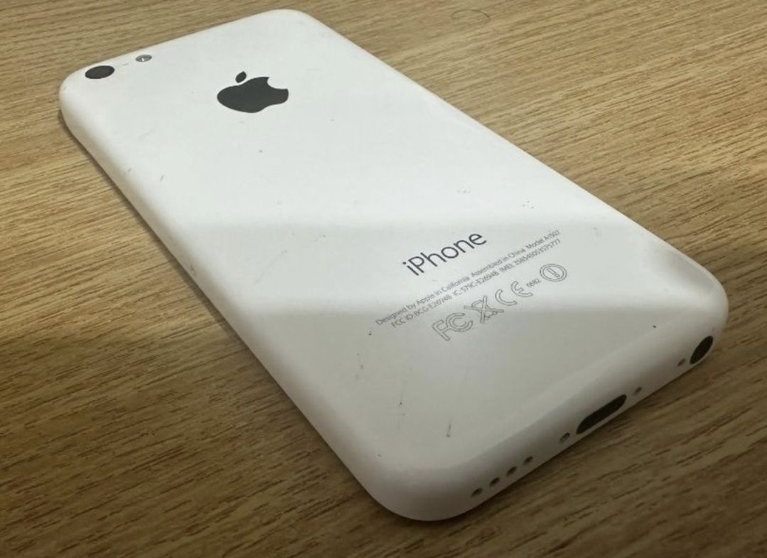 Iphone 5c alb liber de rețea