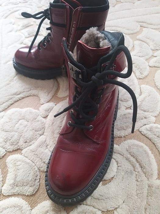 Продам кожан.зим.ботинки женские