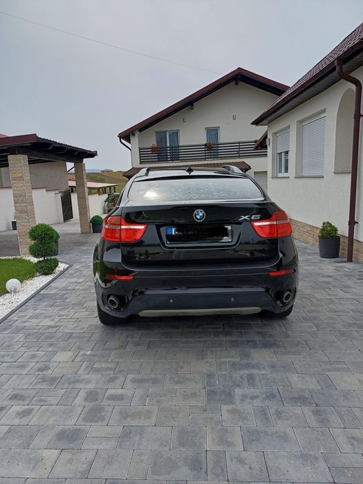 Vând BMW X6 anul 2009