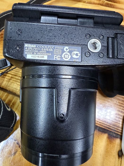 Vand Nikon p500~