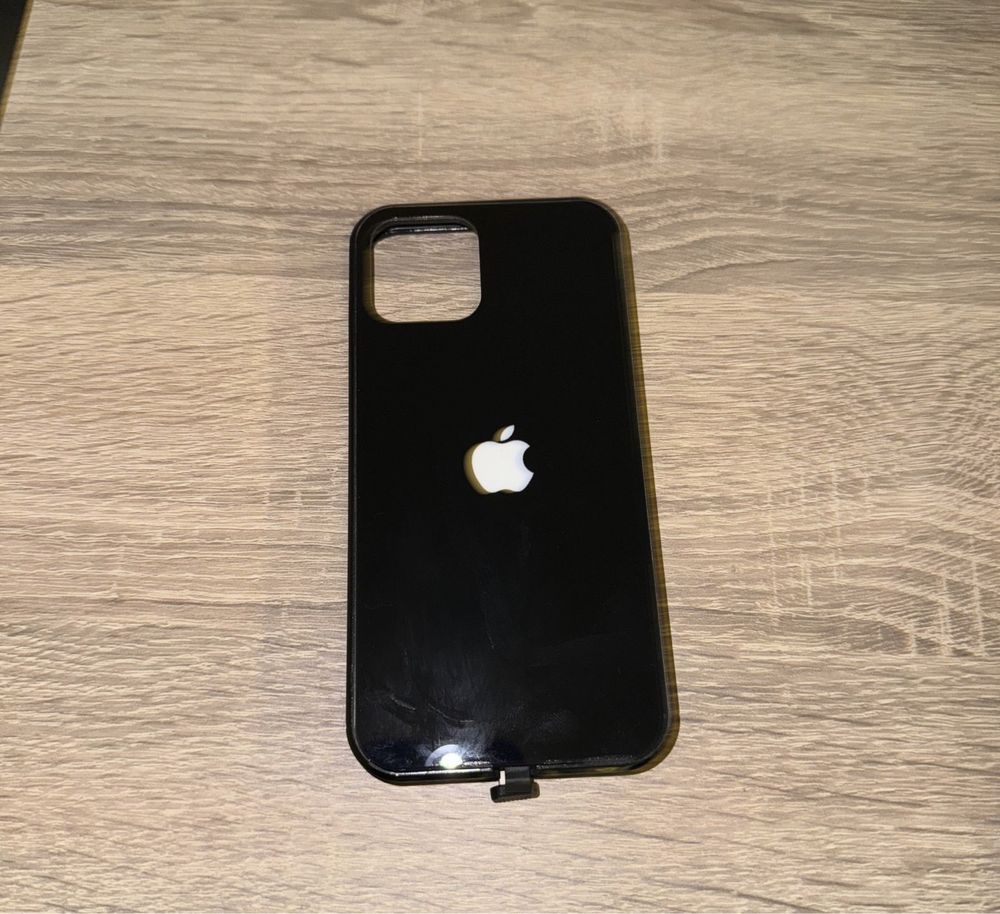 Carcasa iphone 12 pro cu mar iluminat