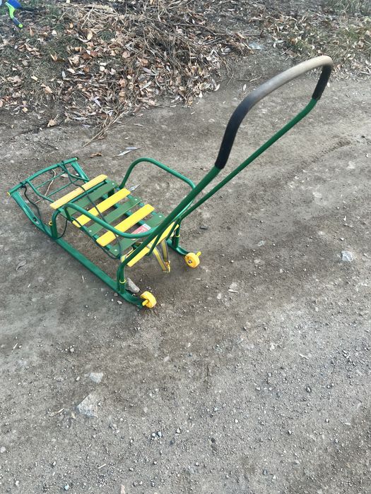 Санки детские состояние как новые