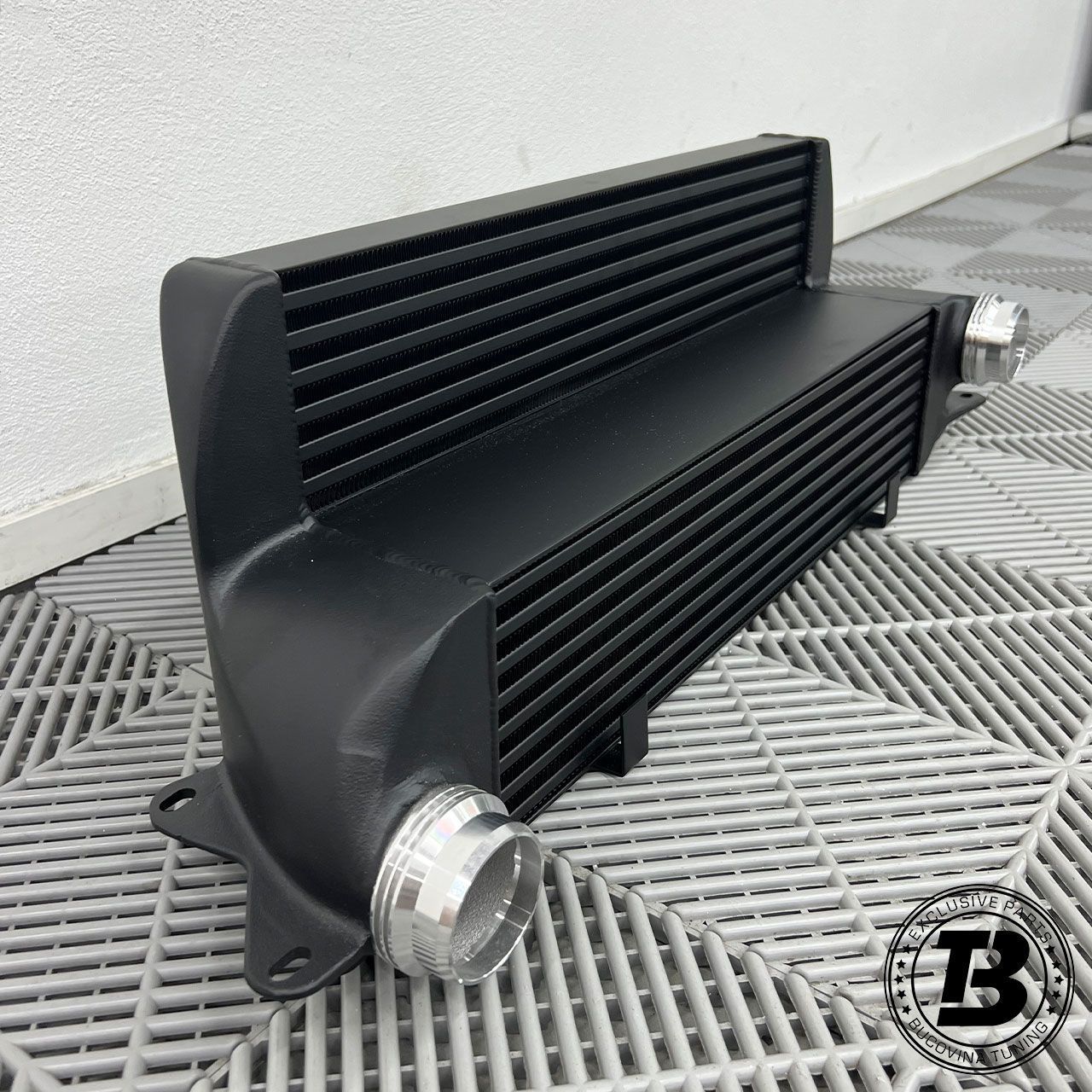 Intercooler Sport compatibil cu BMW Seria 5 E60 525d 530d 535d Seria 6 E63 E64 635d