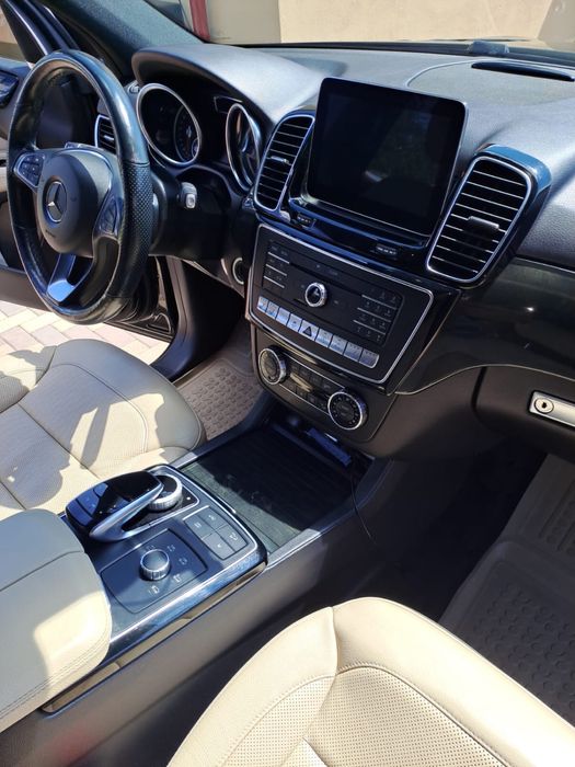 Mercedes GLE pachet AMG full option