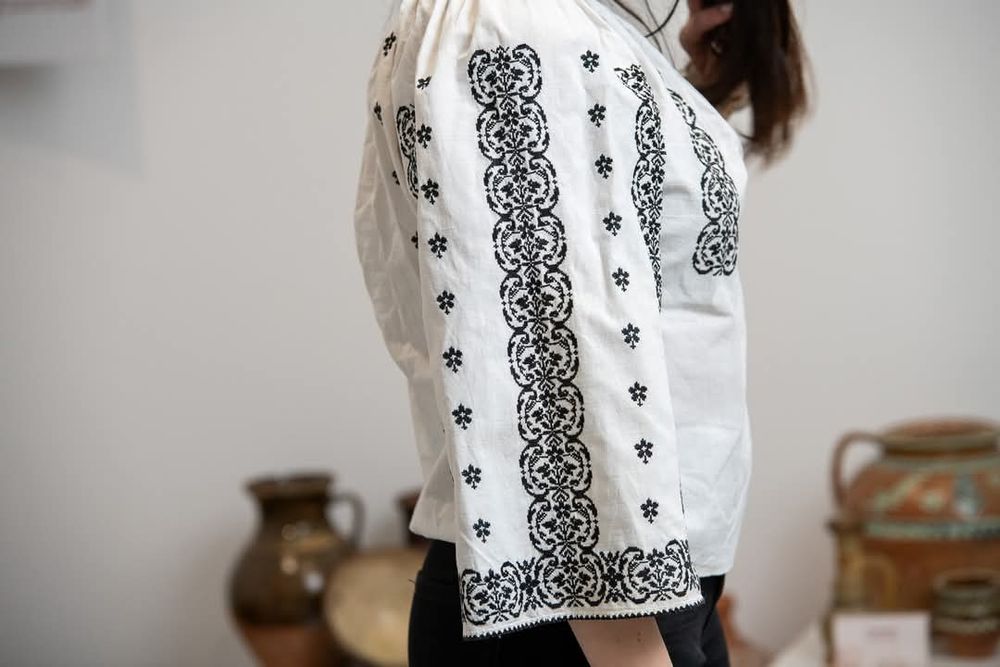 Cămașă populară/ie/tradițional/cusut manual/handmade