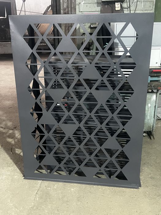 Недорого  Корзины для кондиционера сейфы лазерная резка двери стелажи