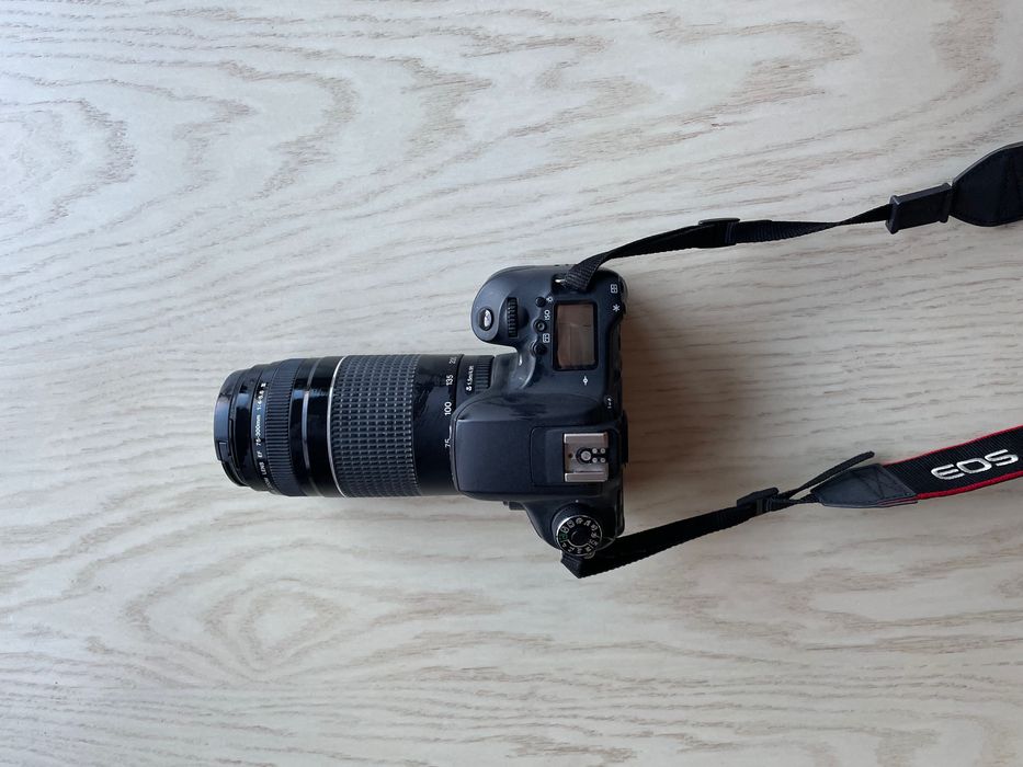 Canon EOS 760D + обектив