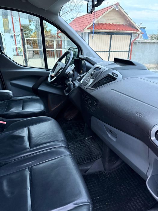 Vand Ford Transit Custom - 8+1 An 2014