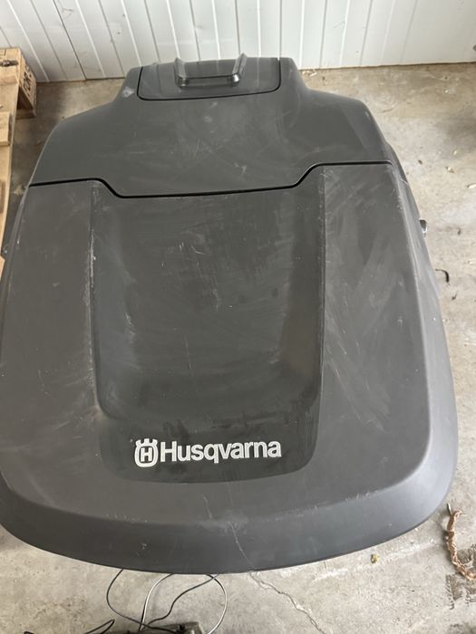 Vand Masina de Tuns Gazon Husqvarna Automower 550