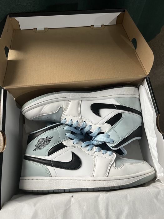 Nike Jordan 1 Mid SE