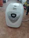 Masina de paine Heinner HBM-690W, 600W, 900 g, 12 programe, Alb