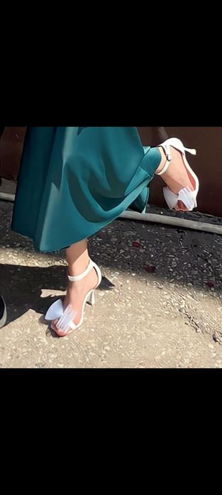 Каблук 22000алдым 12000берем