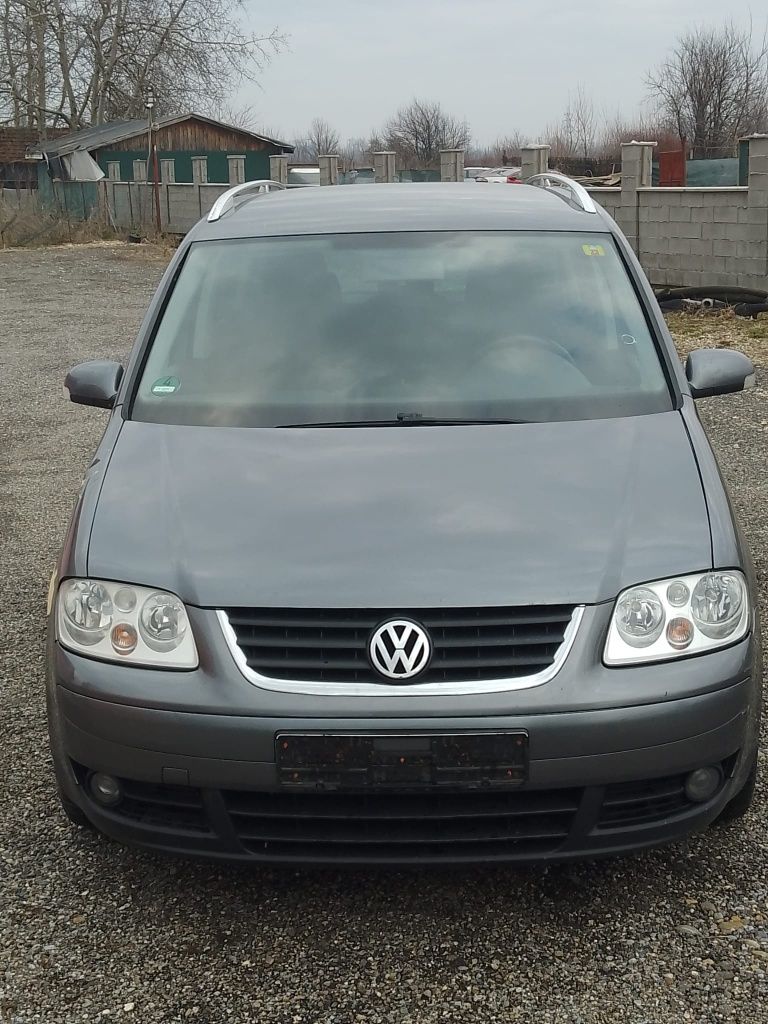 Piese vw Touran 1.9 tdi