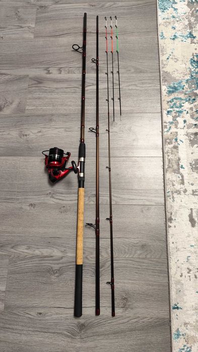 Combo  feeder si accesorii